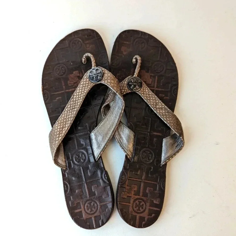 Tory Burch Thora Metallic Snakeskin Leather Flip Flops / 9